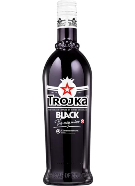 Trojka Vodka Likör Black 0,7 L